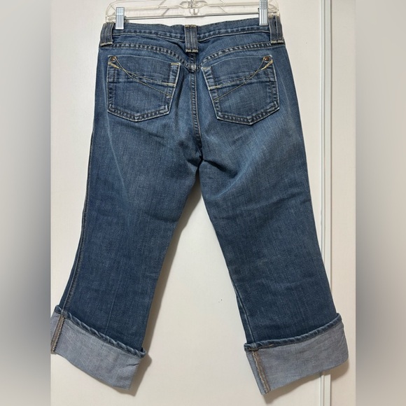 Vintage GAP Ultra Lowrise Cuffed Capris - Picture 2 of 7